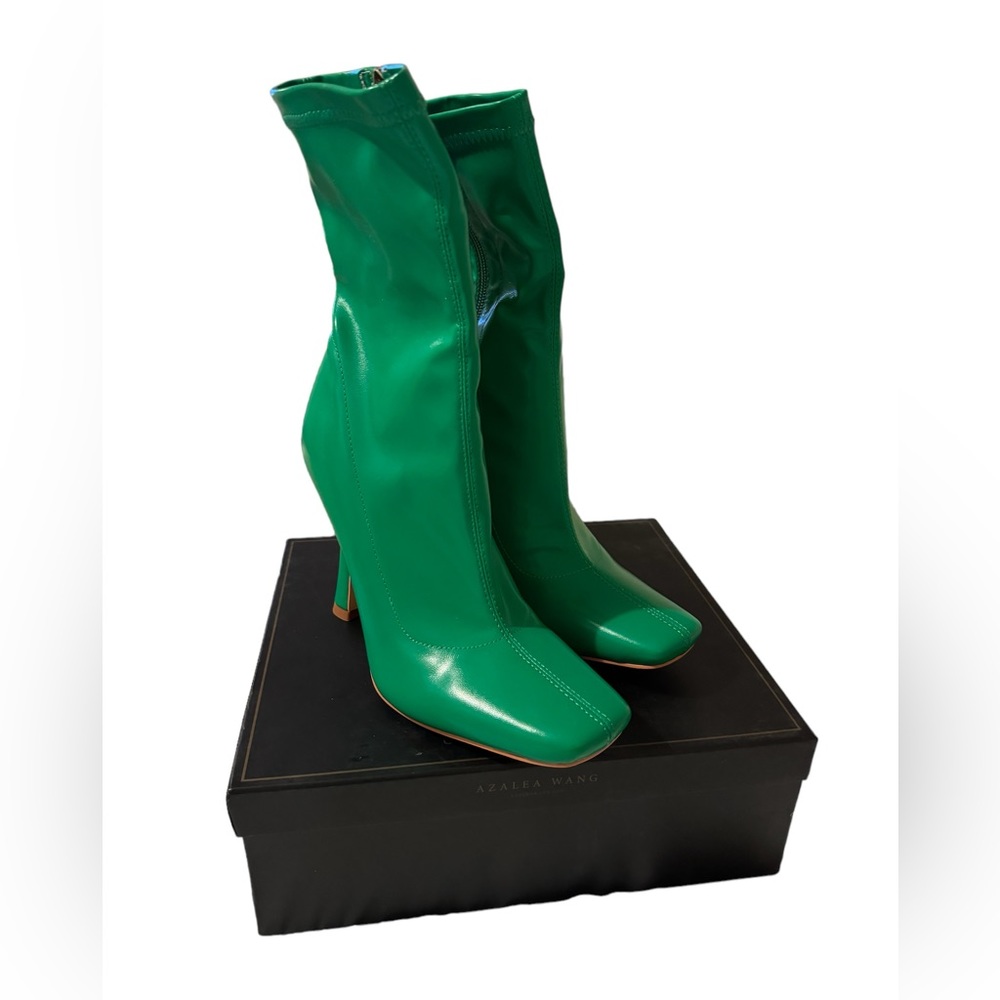 Azalea Wang green stiletto booties sz.7